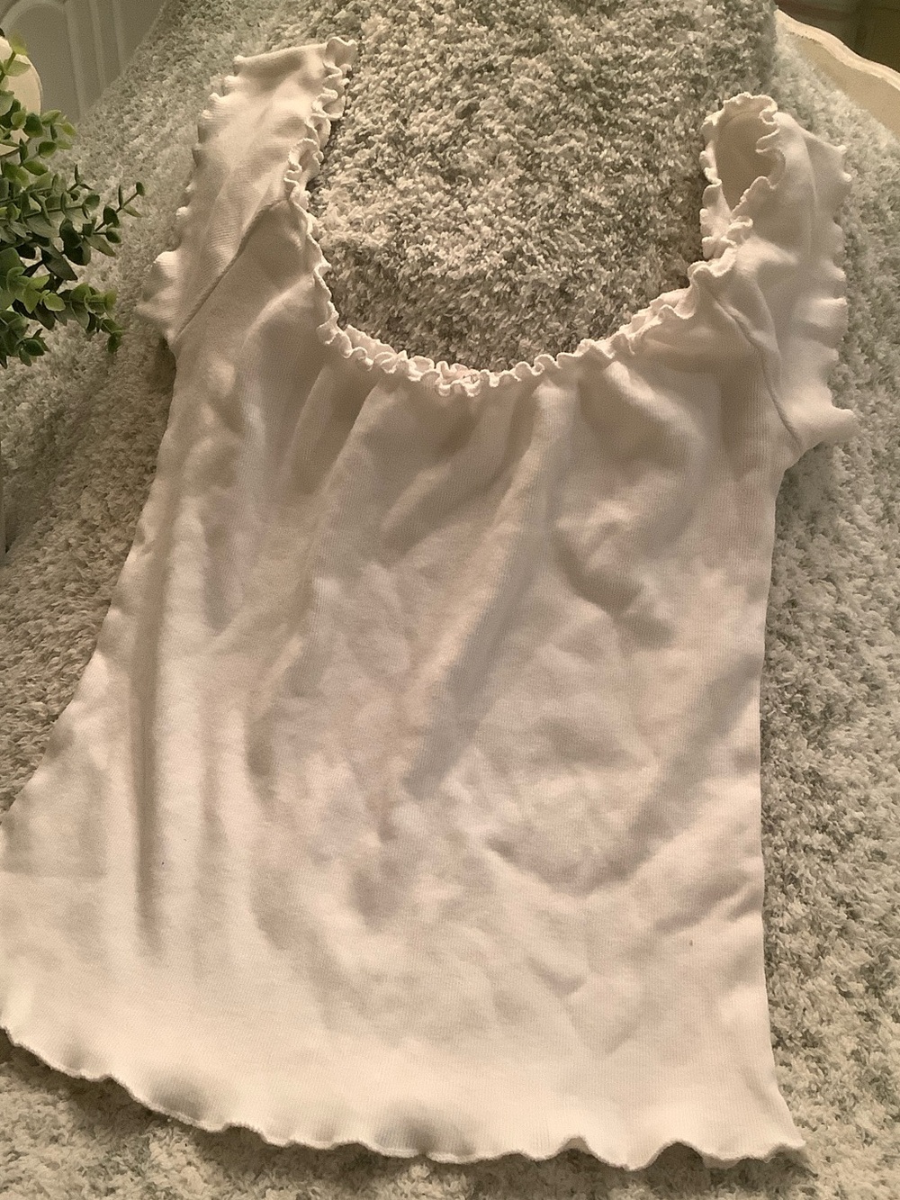 Women's White Ruffle Scoop Neck Top Size Small John Galt Pacsun RS